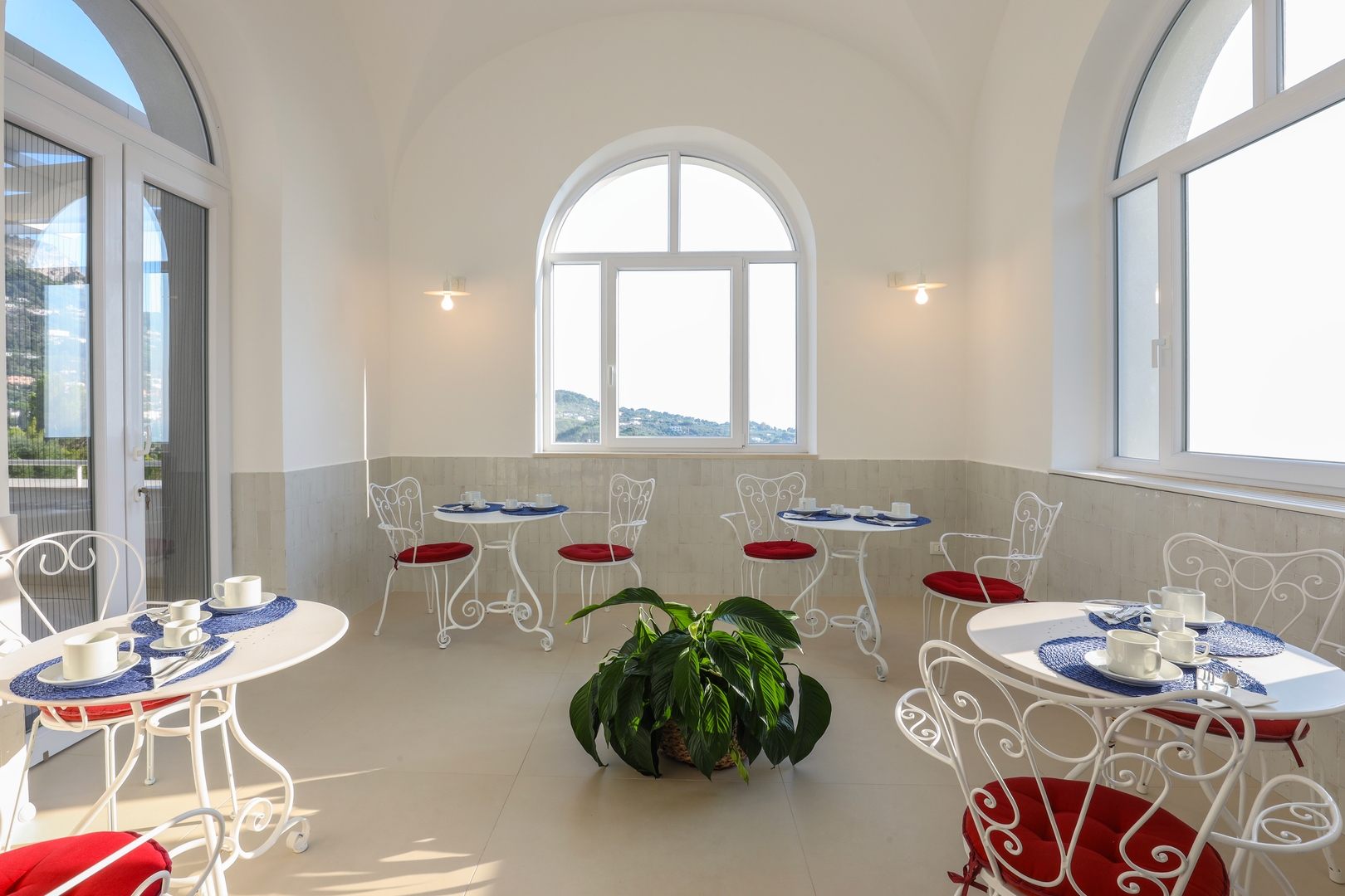 Villa  Olivia –  Anacapri area 10 Villas in Italy