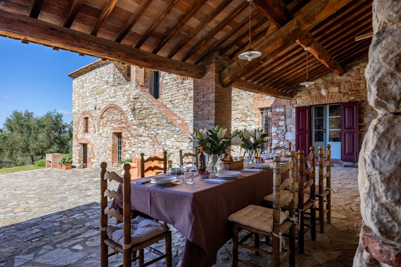 Villa Etruria, near Casole d’Elsa 34 Villas in Italy
