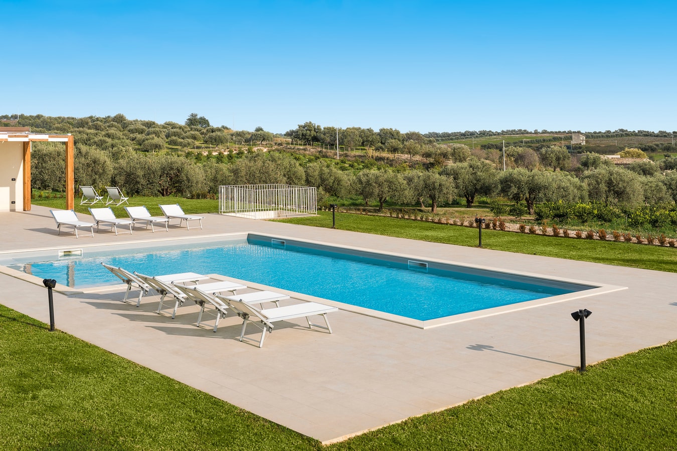 Tenuta Oliveto, Luxury Country Estate near Noto 65 Villas in Italy