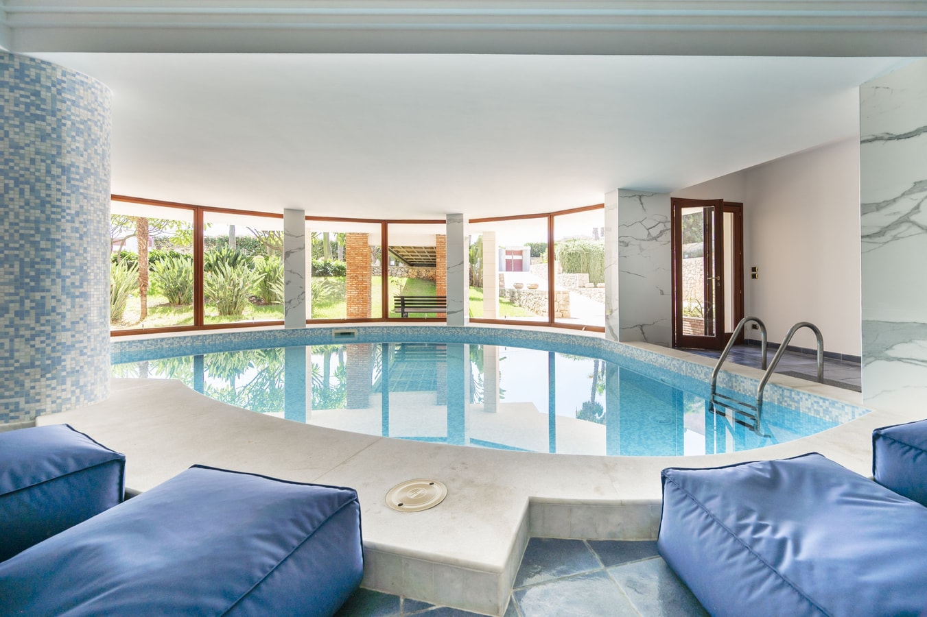 Villa Siracusa, in town centre 38 Villas in Italy