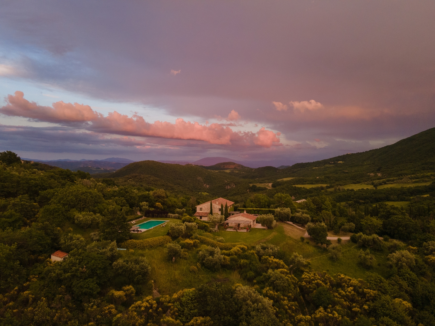 Villa Penelope - Private villa with heated pool 22 Villas in Italy