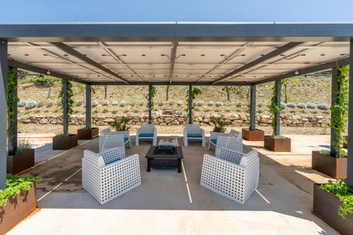 Villa Il Lago, Retreat with Heated Infinity Pool 2 Villas in Italy