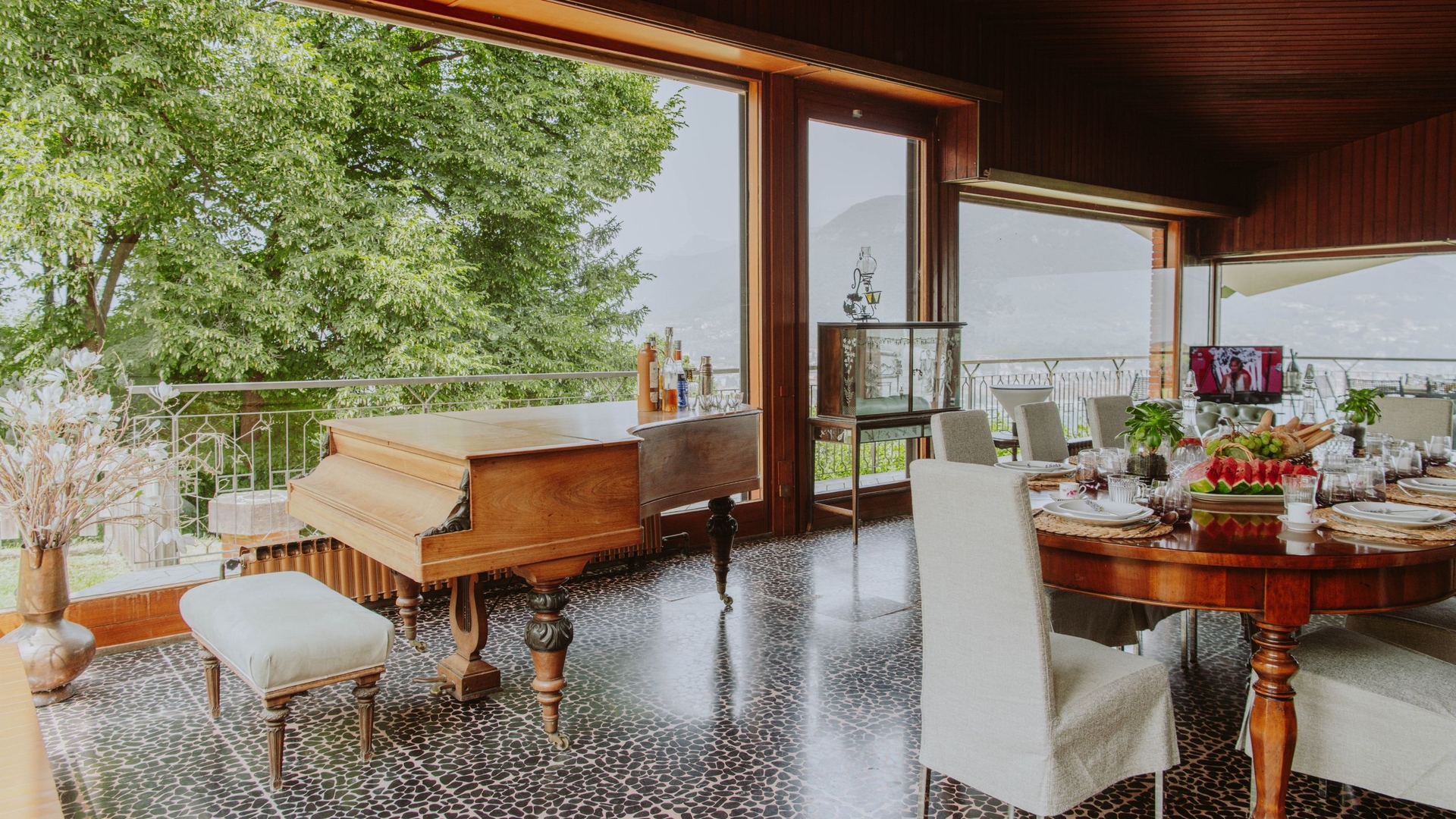 Villa Fedella - Lakeside villa with private pool and lake views 8 Villas in Italy