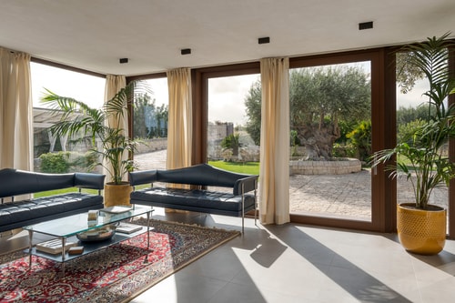 Tenuta Del Sole, elegant Sicilian estate 13 Italian Breaks