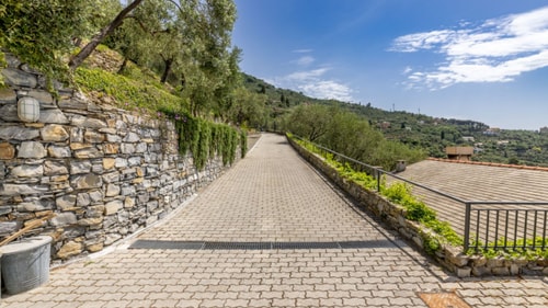 Villa Soleluna, Coastal Elegance 31 Italian Breaks
