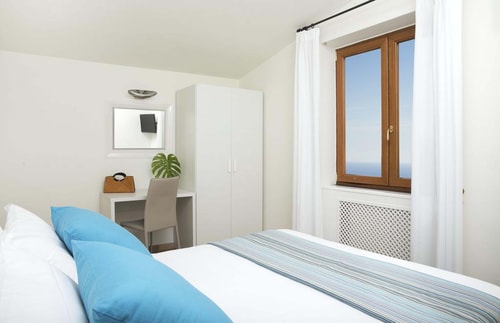 Villa Donatella, Ideal For Large Groups 24 Villas in Italy