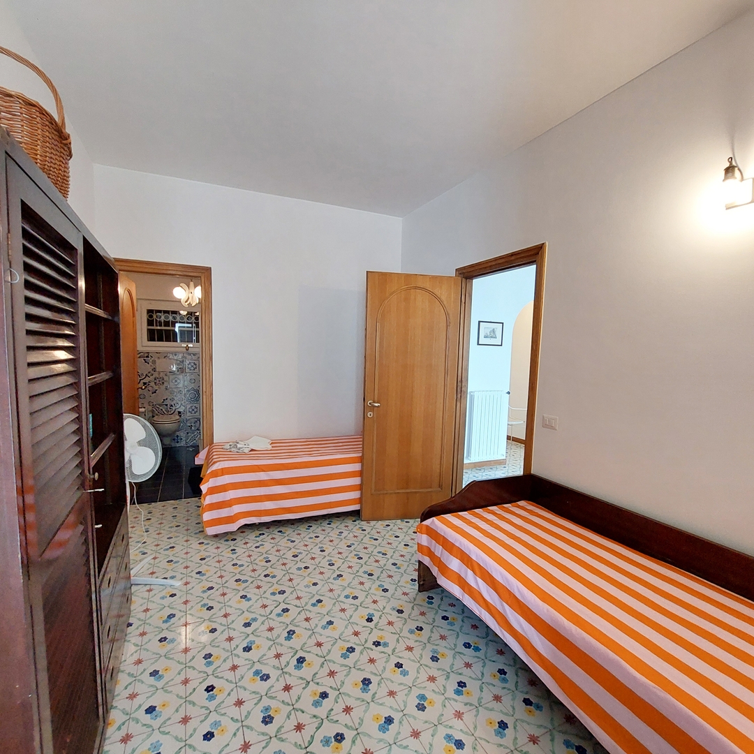 Casa Gianetta - Apartment with sea views 17 Villas in Italy