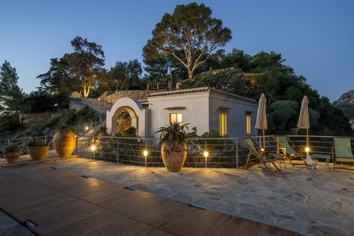 Isola del Poeta, Private Island with Pool & Chef 72 Villas in Italy