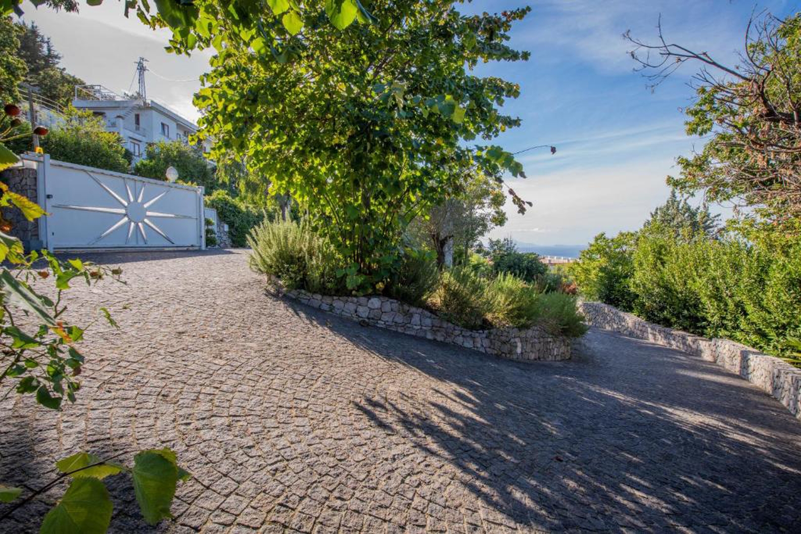 Villa Carlotta with private pool and sea views in Sorrento area 43 Villas in Italy