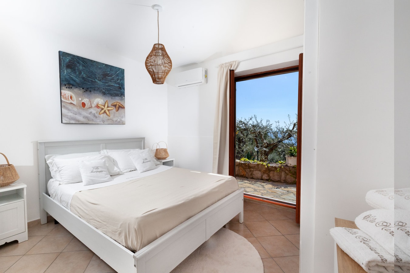 Villa Carmela, with private pool and tennis court 36 Villas in Italy