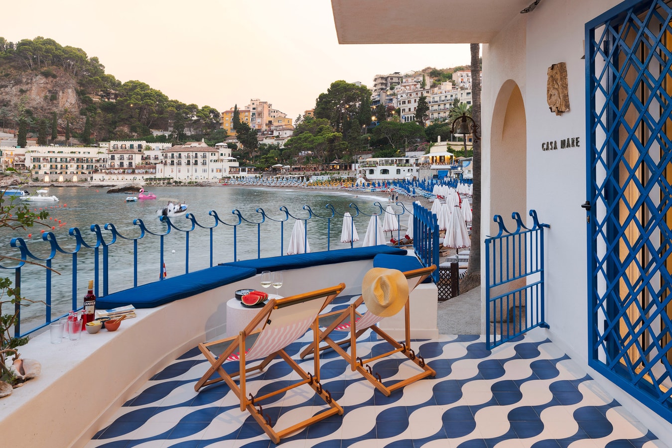 Casa Mazzaro, Taormina apartment 20 metres from the beach 31 Villas in Italy