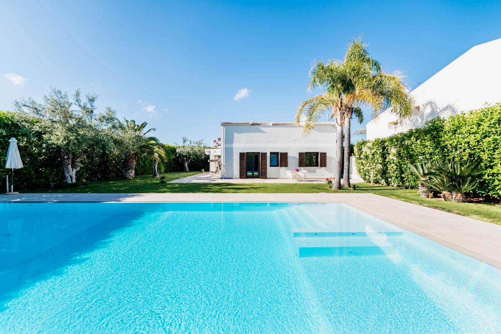 Villa Marbella, a short walk from the beach 19 Villas in Italy