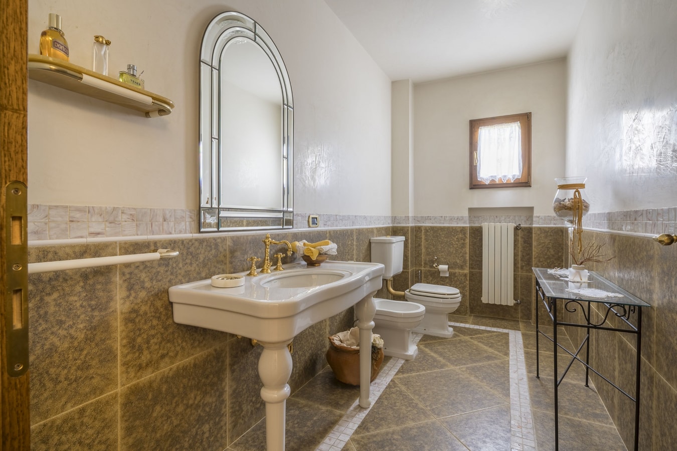 Villa Lavinia, with private pool, spa and gym 53 Villas in Italy