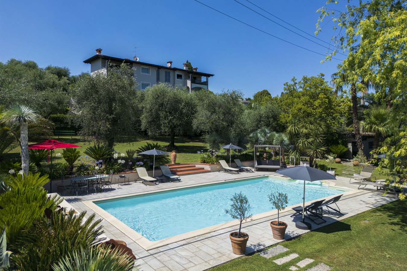 Villa Olivella, with Private Pool - 100m to Lake 50 Villas in Italy