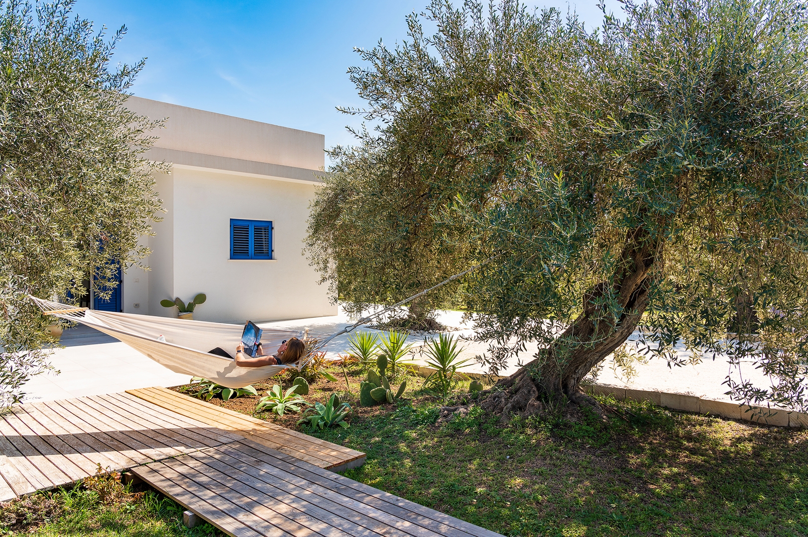 Villa Caruso – sea front villa 24 Villas in Italy