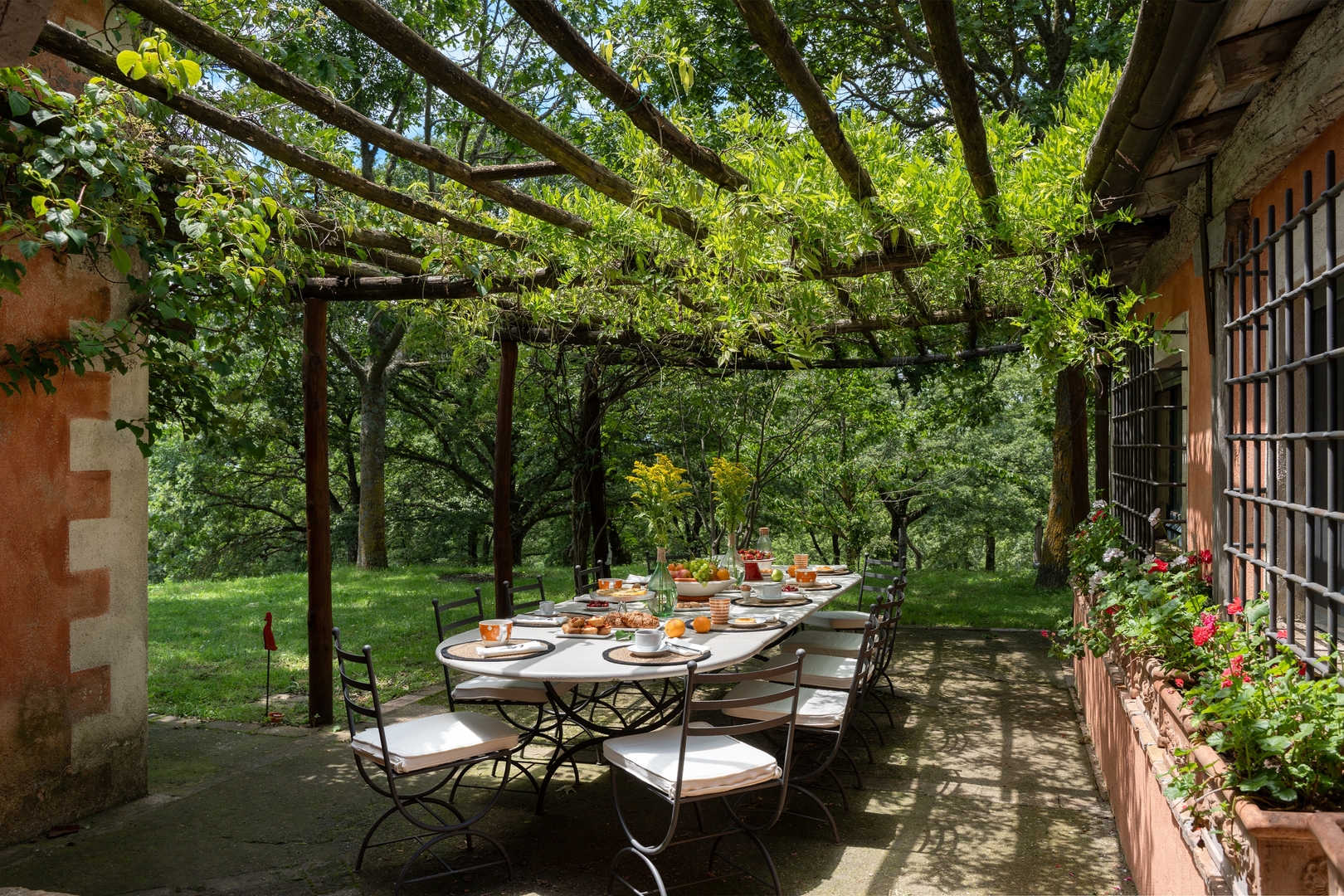 Villa Porsenna, Tuscan Tranquillity 39 Villas in Italy