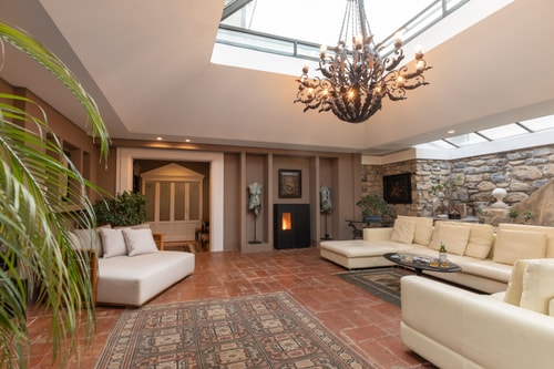 Villa Classica, Historic villa with lake views 21 Villas in Italy