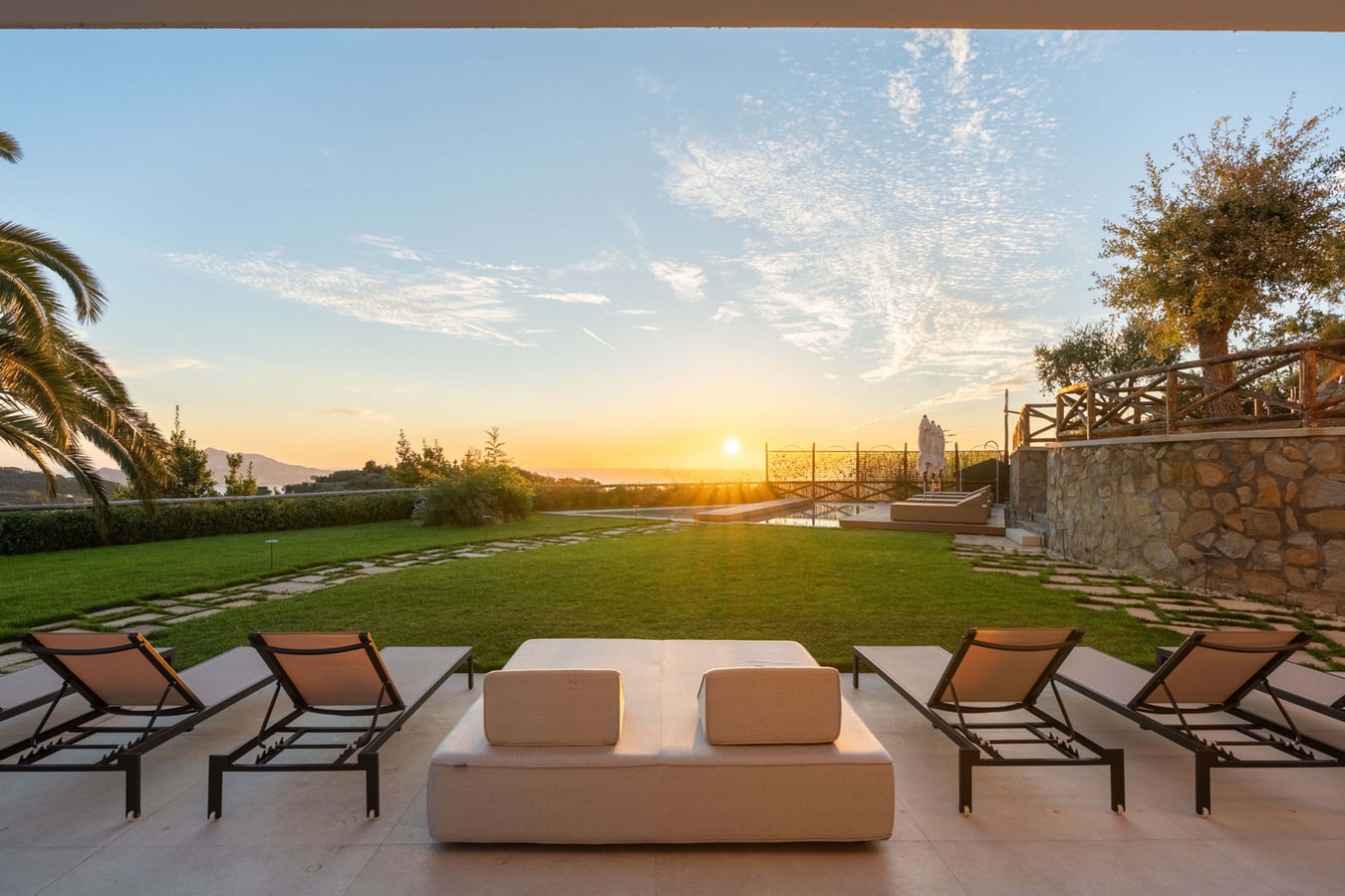 Villa Poggio Di Luce - Luxury with Heated Pool 3 Villas in Italy