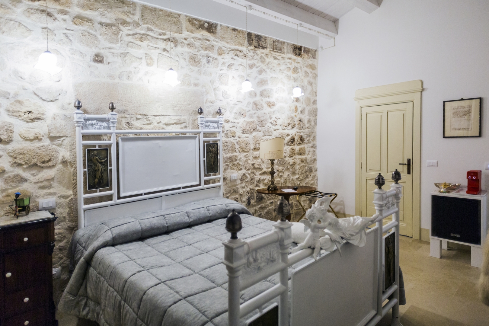 Private villa with swimming pool 17 Villas in Italy