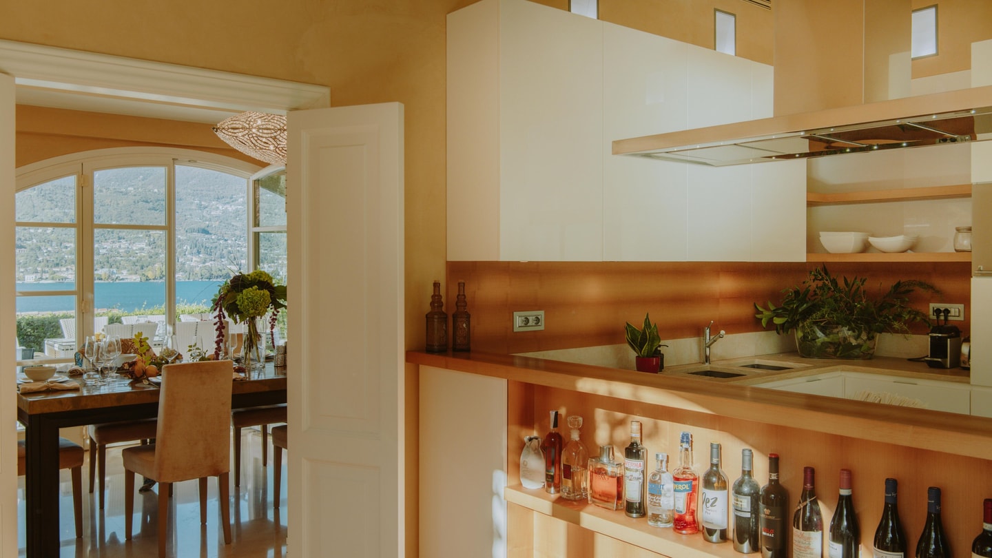 Villa Acquabella with lake views and pool 15 Villas in Italy