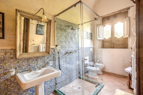 Villa San Giacomo, Unique villa with pool and sea views 39 Villas in Italy