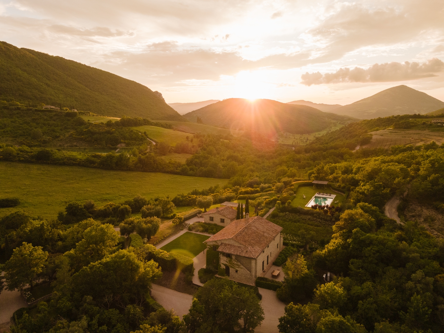 Villa Penelope - Private villa with heated pool 19 Villas in Italy