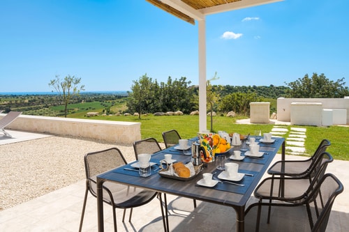 Villa Nivura, Minimalist Elegance Amid the Olive Groves 36 Villas in Italy