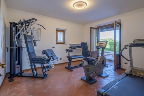 Villa Lavinia, with private pool, spa and gym 54 Villas in Italy