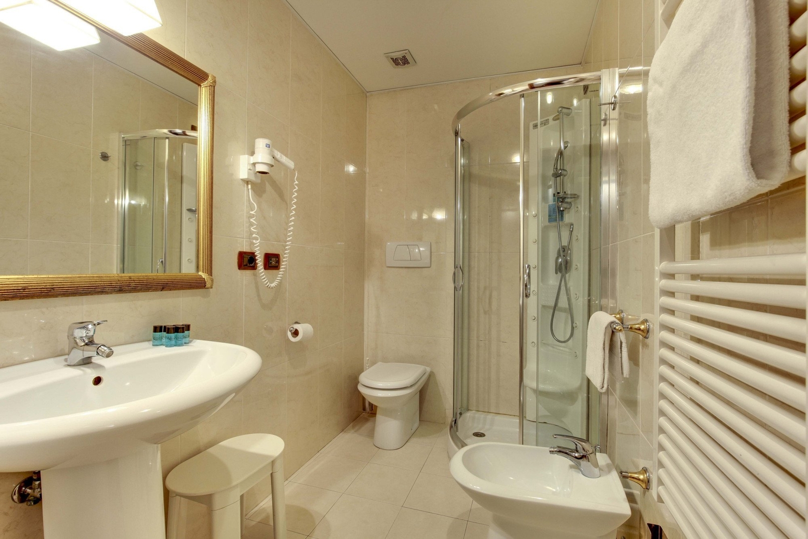 Sospiri Suite - San Marco 25 Villas in Italy