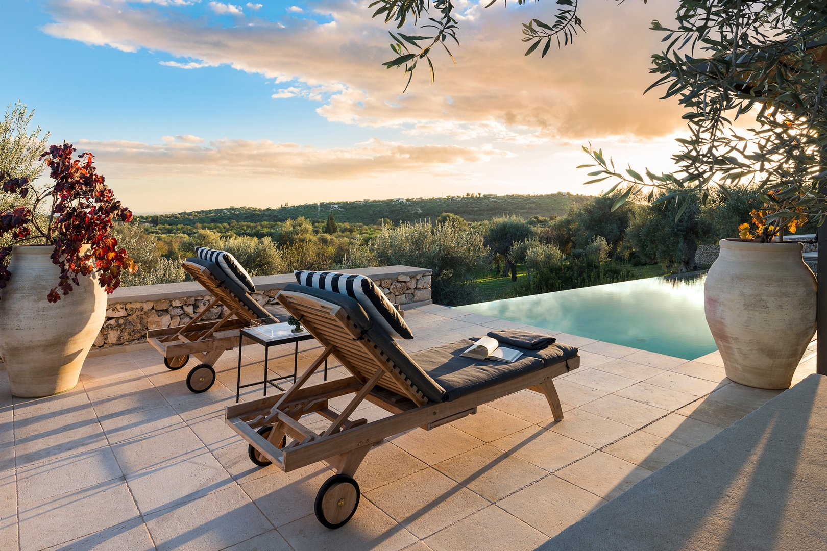 Villa Netum, Tranquil Retreat Near Noto 1 Villas in Italy