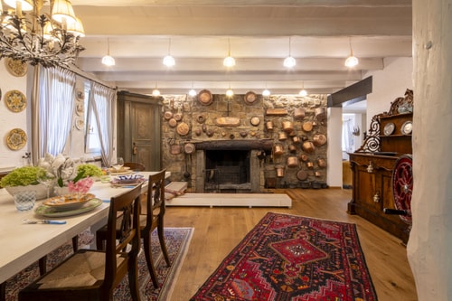 Villa Olivella, with Private Pool - 100m to Lake 17 Villas in Italy
