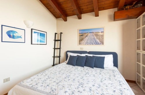 Villa Altea, Lakeside Villa With Private Pool 12 Villas in Italy