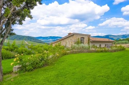Villa with swimming pool in Tuscany 34 Villas in Italy