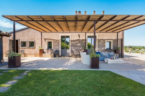 Villa Etnea - Private villa with pool and jacuzzi 37 Villas in Italy