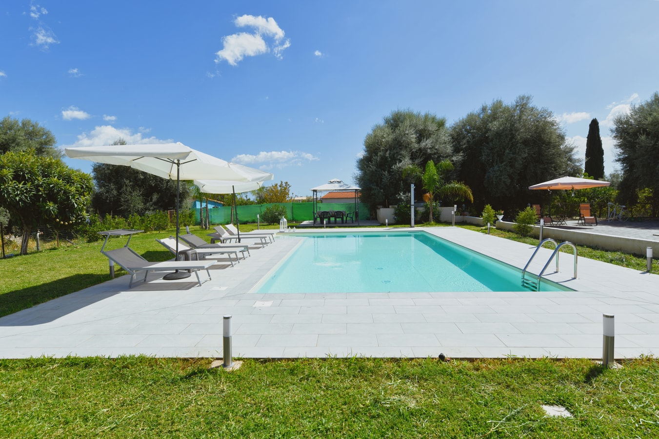Villa Il Ginepro, Family-Friendly near Syracuse 18 Villas in Italy