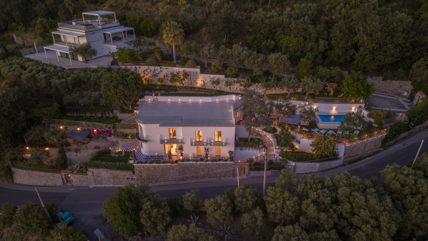Villa Baia Serena, Panorama with Private Pool 56 Villas in Italy