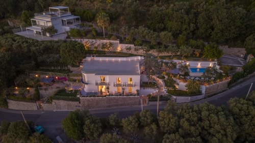 Villa Baia Serena, Panorama with Private Pool 56 Villas in Italy