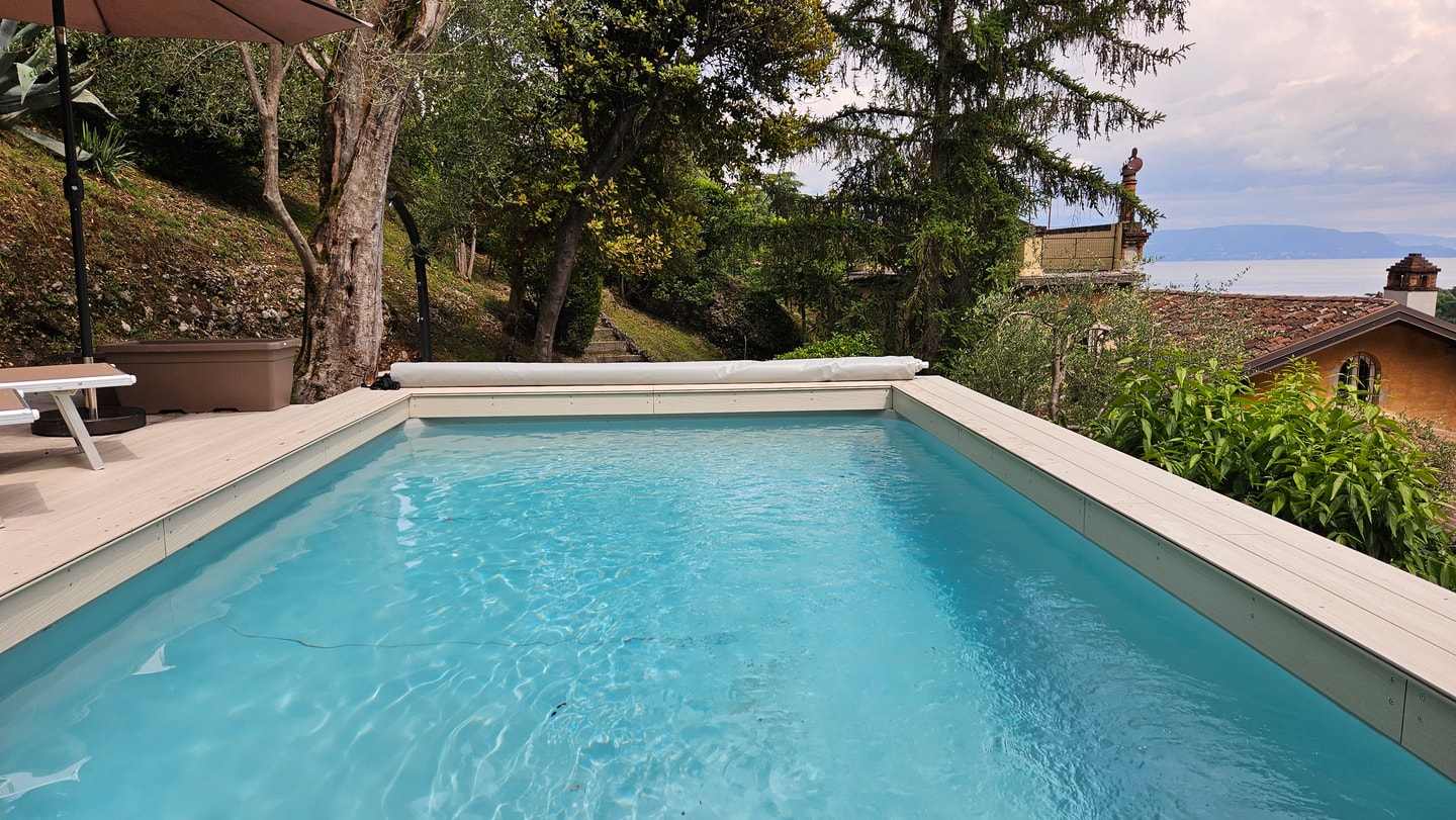Villa Cadenza - Private villa with lake views 28 Italian Breaks