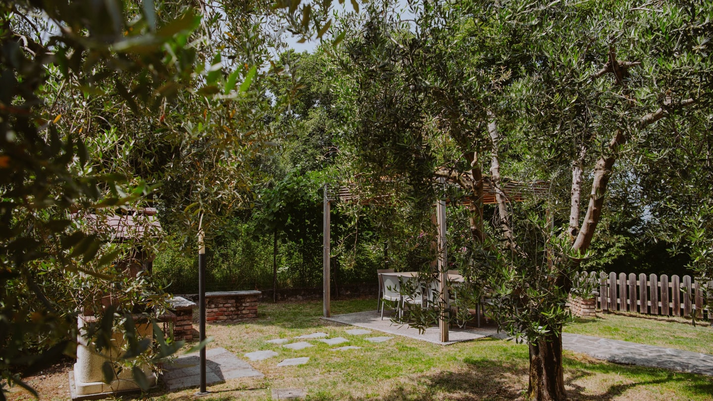 Villa Fedella - Lakeside villa with private pool and lake views 32 Villas in Italy