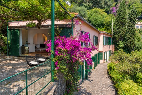 Villa Delfino, private villa in Portofino 32 Villas in Italy