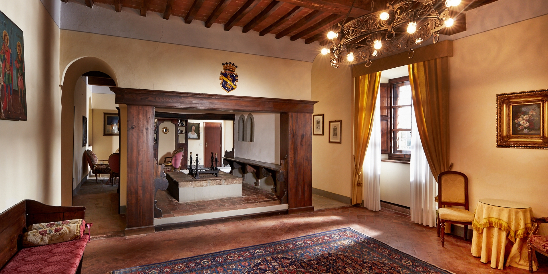 Castagneto Estate - Large Tuscan Borgo 10 Villas in Italy