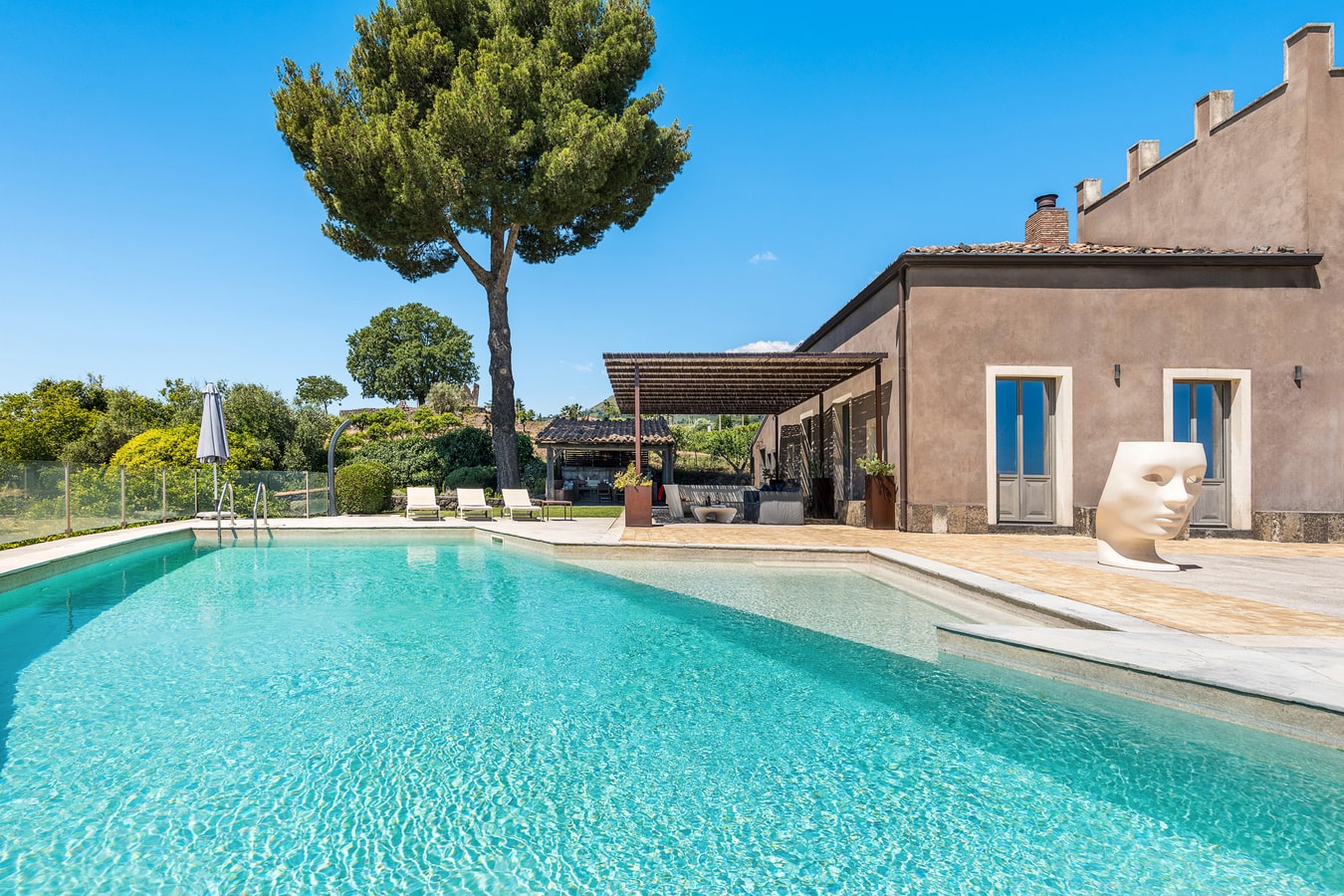 Villa Etnea - Private villa with pool and jacuzzi 37 Villas in Italy