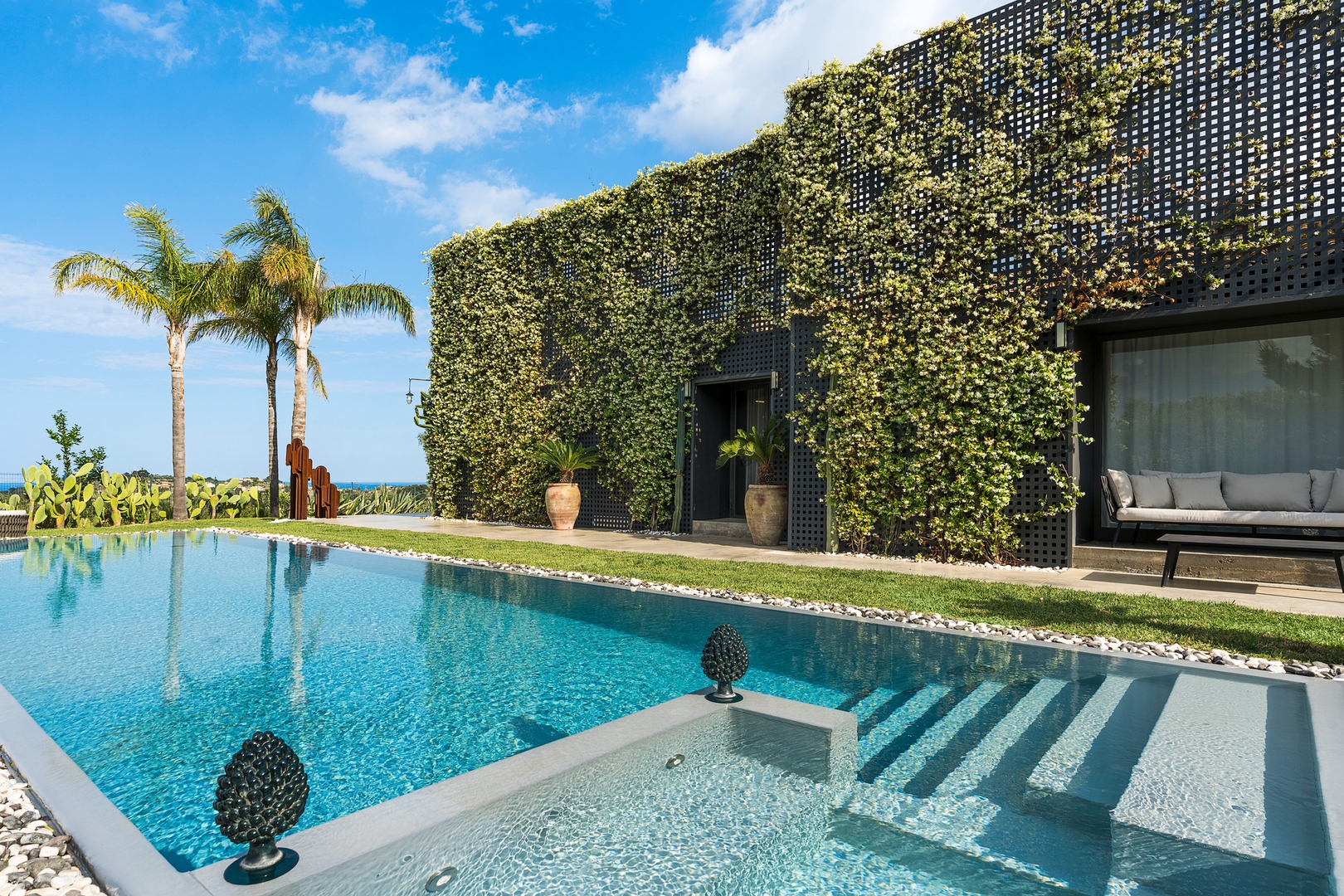 Villa Bouganville – Noto area -with private pool 48 Villas in Italy