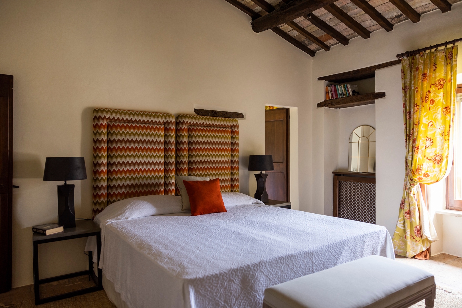 Villa Maddalena - Private villa with stunning views and pool 19 Villas in Italy