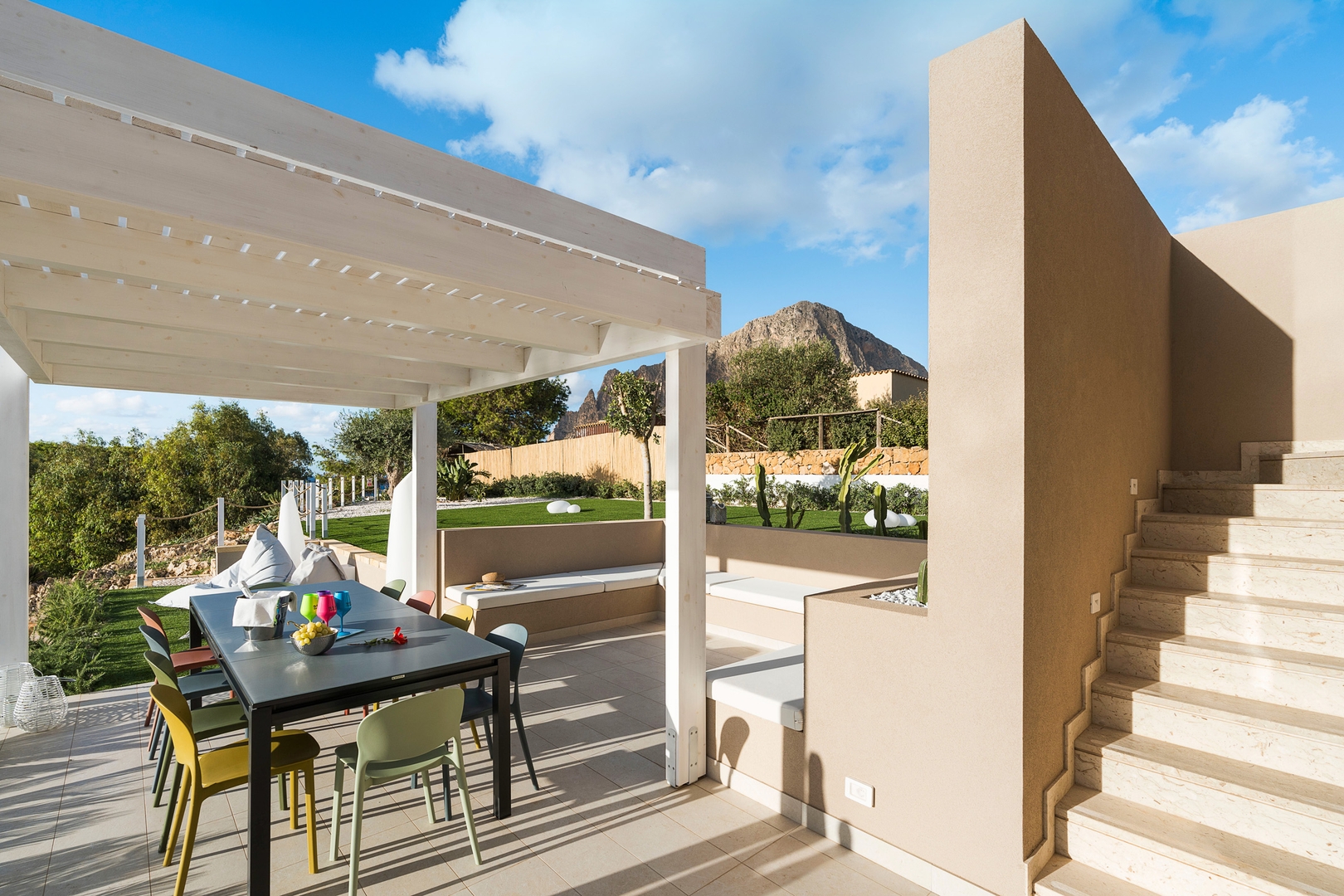 Stunning modern villa near the sea 3 Villas in Italy
