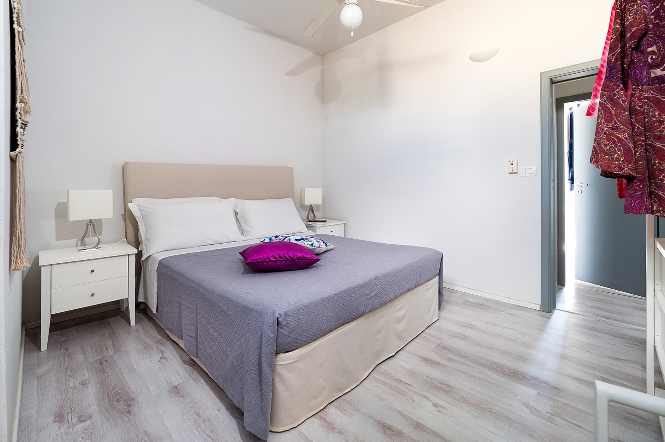 Casa Ulisse, sea front property 26 Villas in Italy