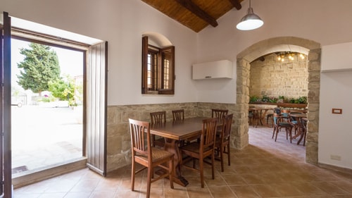 Villa Vista Serena, Traditional Estate in Rural Modica 13 Villas in Italy