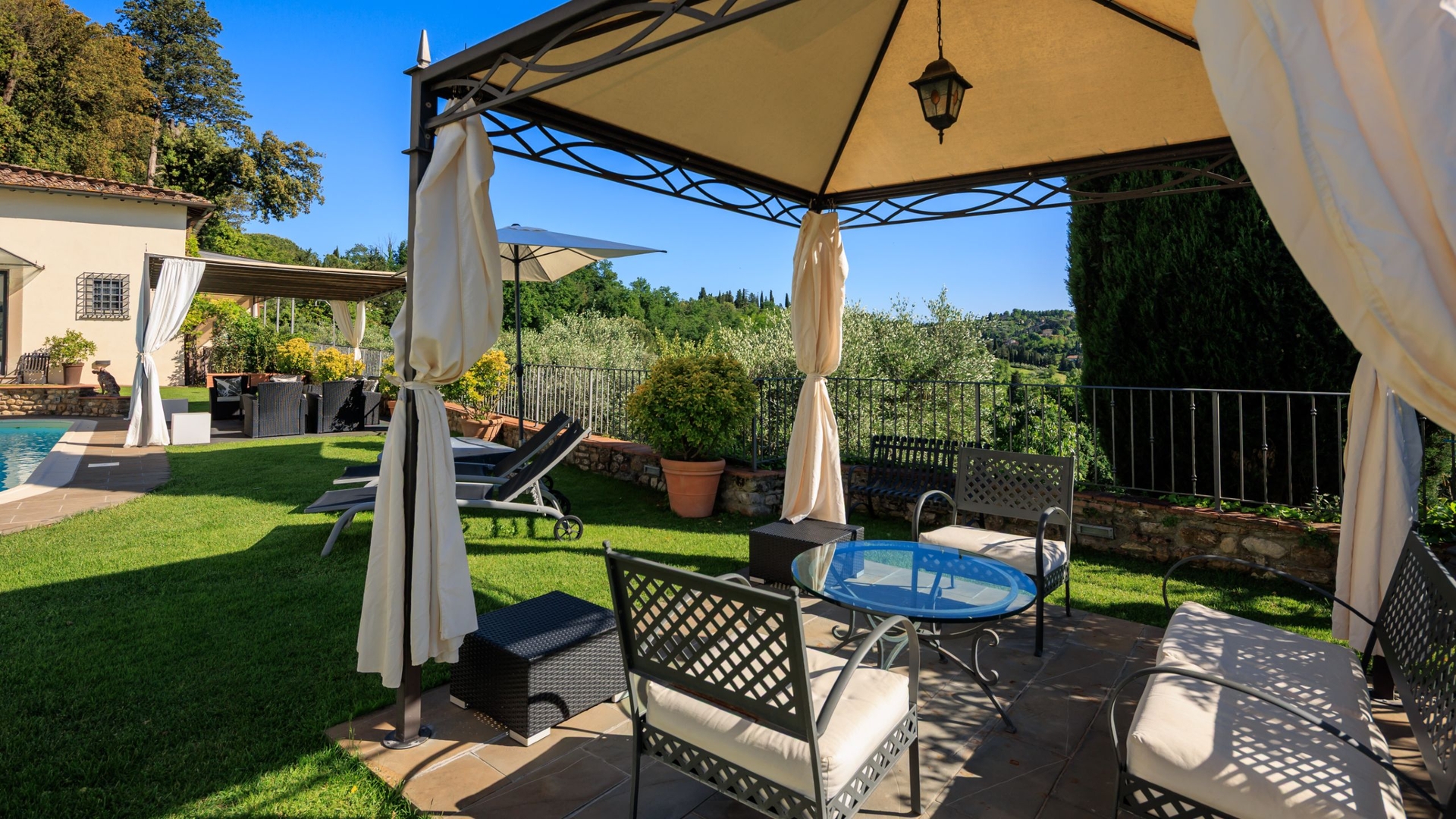 Villa Le Mura, Florence area 47 Villas in Italy