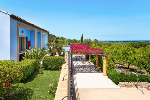 Villa Crisantemo – Noto Area 54 Villas in Italy