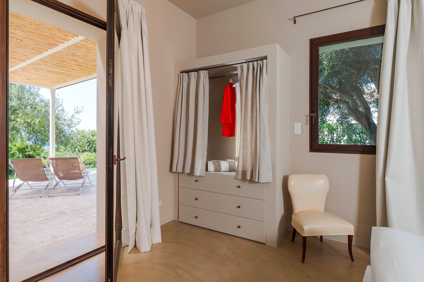 Casa Carol (Bianco) - Villa with shared pool 18 Villas in Italy